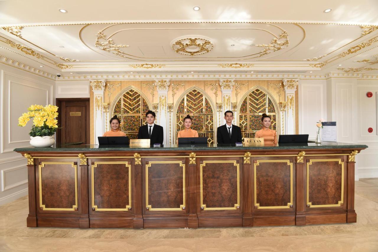 Phu Cuong Hotel Ca Mau Exterior photo
