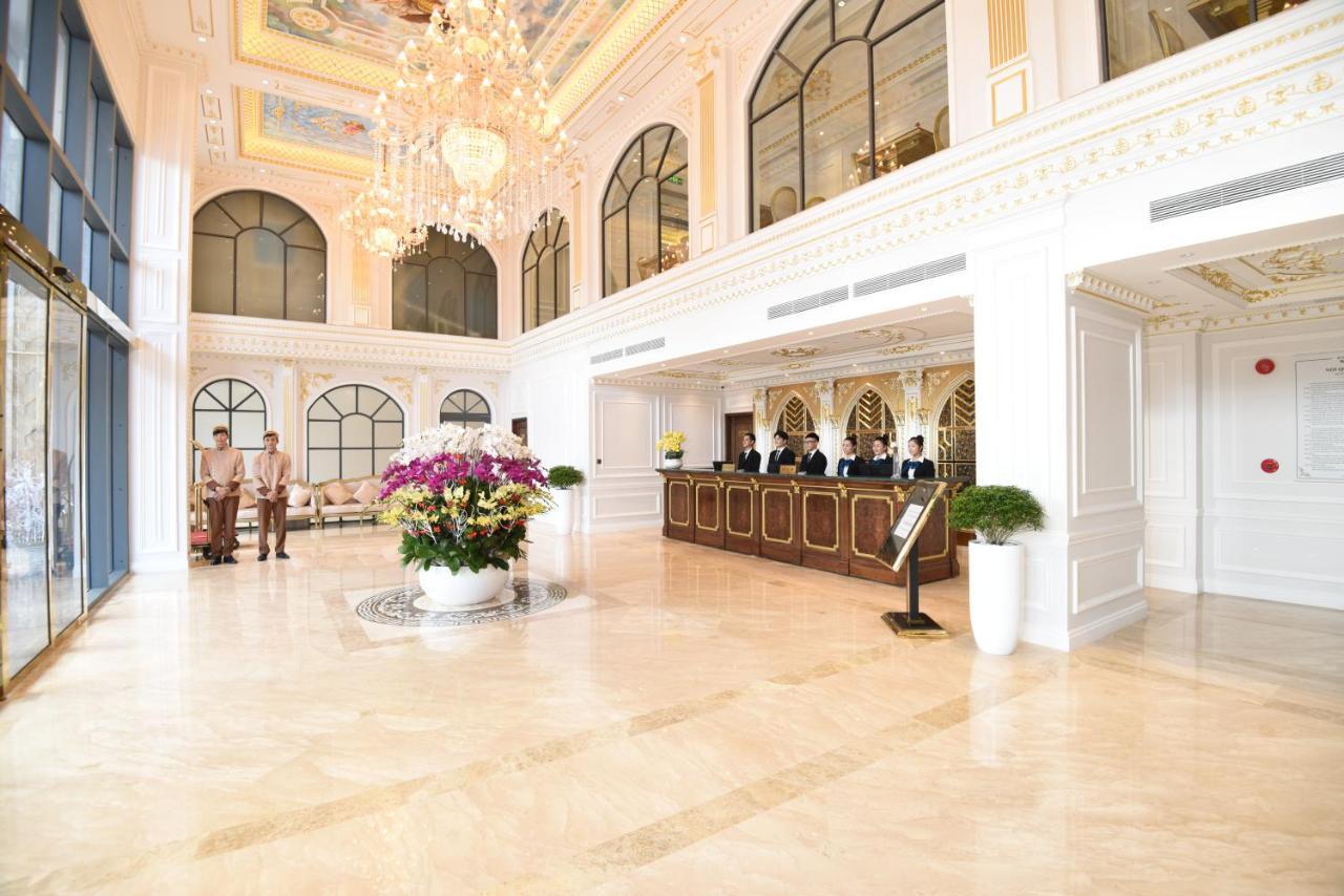 Phu Cuong Hotel Ca Mau Exterior photo